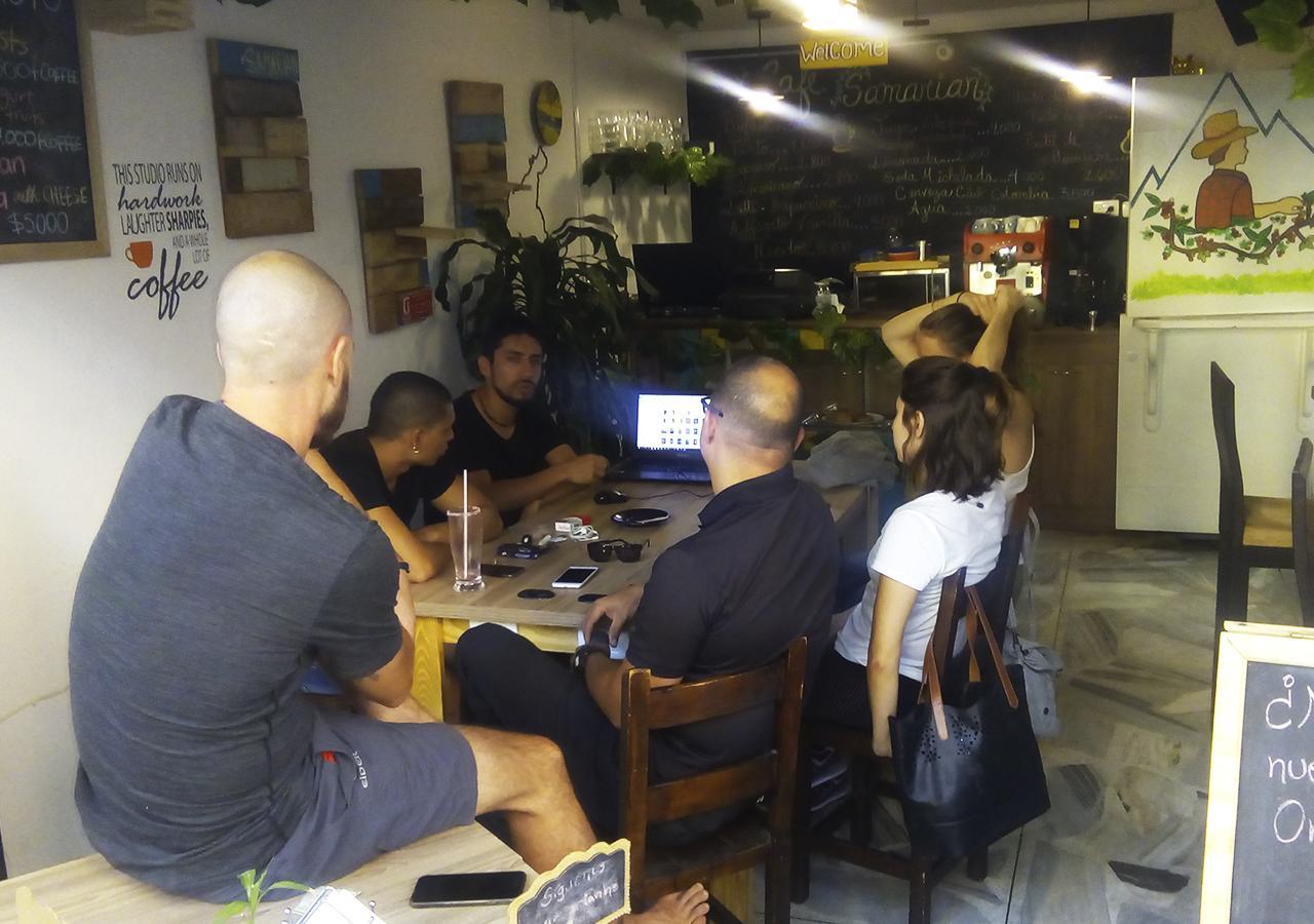 Hostal Samarian Coffe Work Hostel
