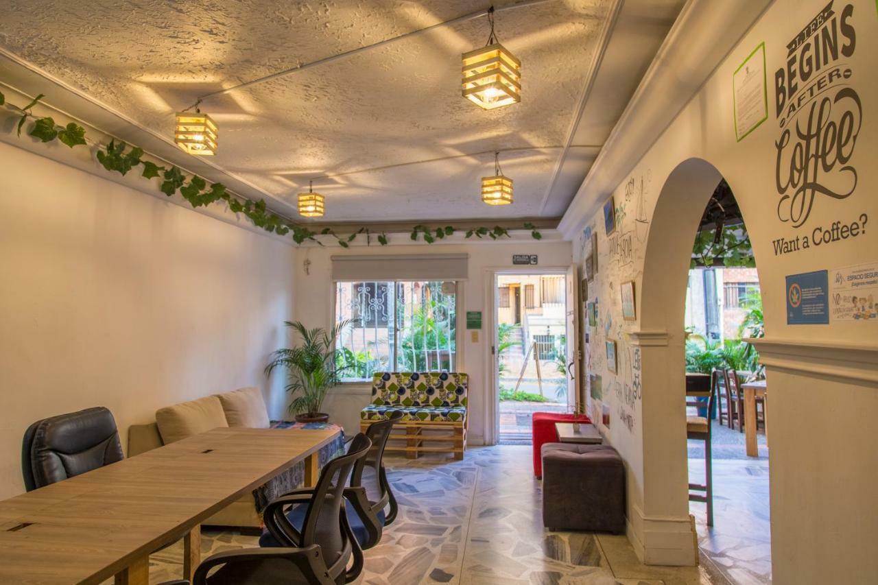 Samarian Coffe Work Hostel Hostal Medellín